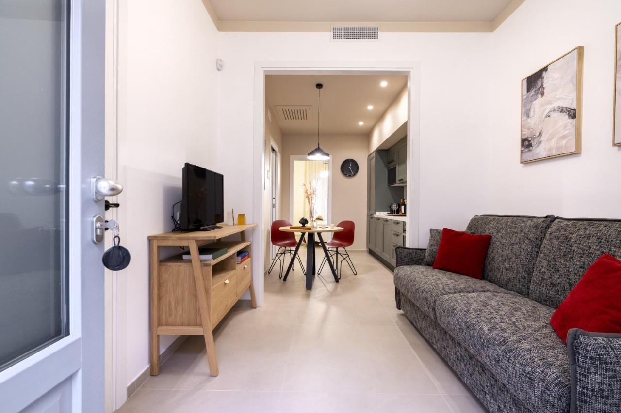 Dimora Maufra Apartment โลโกโรตอนโด ภายนอก รูปภาพ
